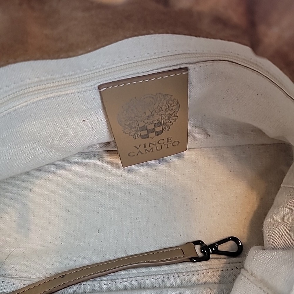 Vince‎ Camuto Dario Crossbody Brown Leather Suede Cinnamon Bark - Picture 8 of 16